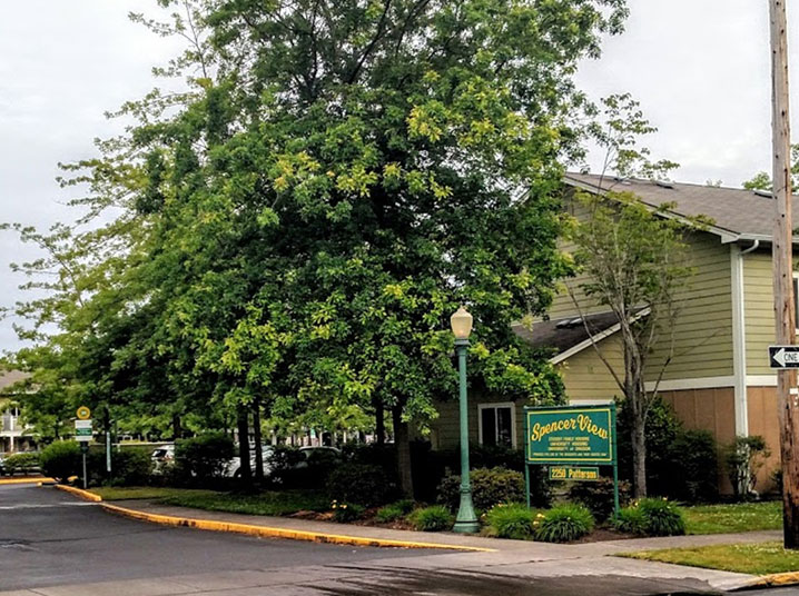 Spencer View Apartments (U of O) Clackamas Roof Cleaning